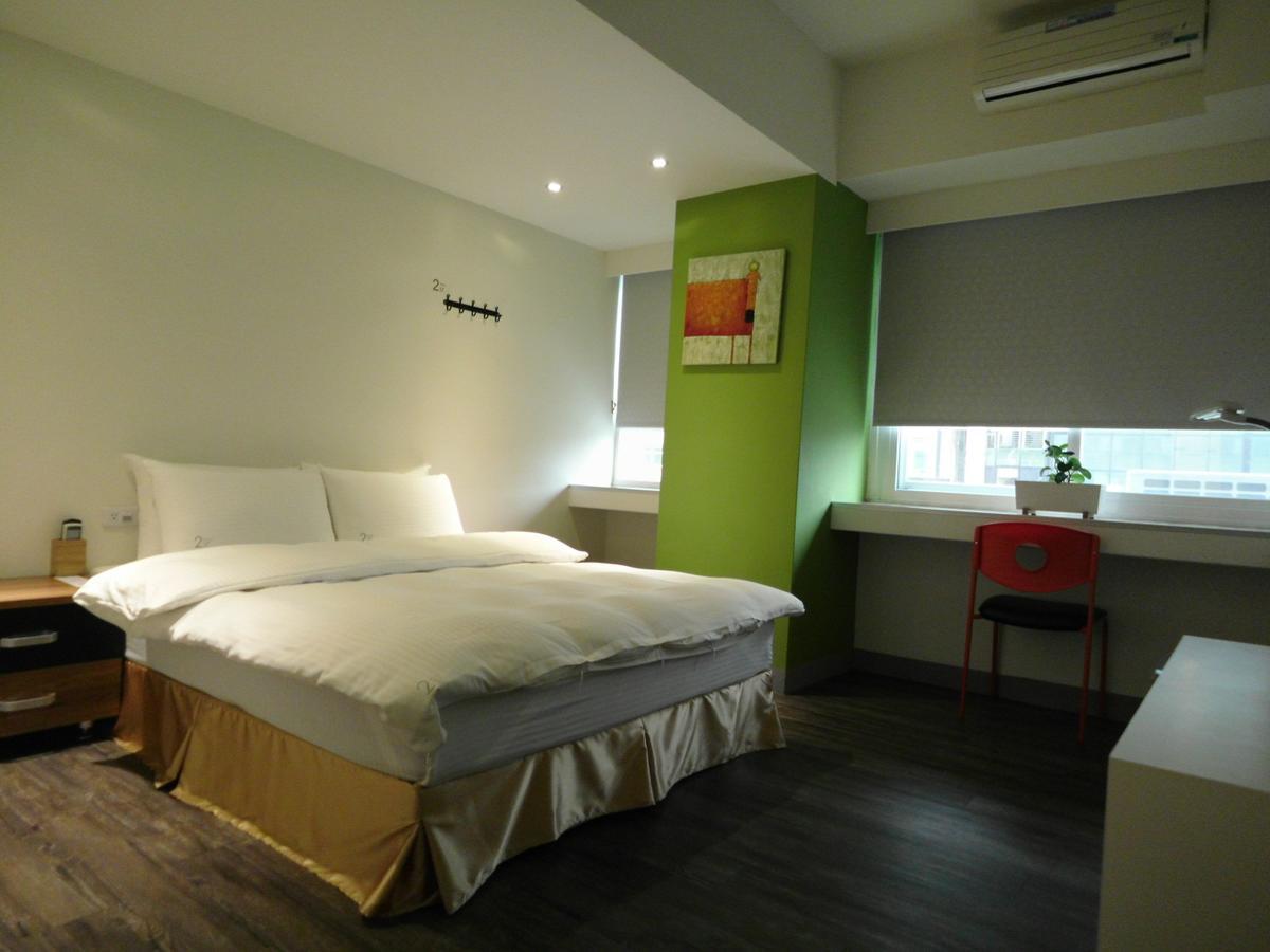 237 Hotel Kaohsiung Exterior photo